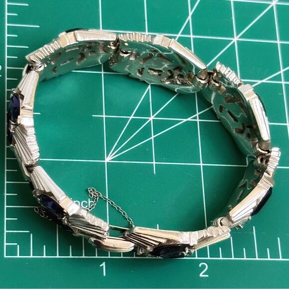 Crown Trafari  silvertone deep blue sapphire crystal bracelet - Picture 12 of 13